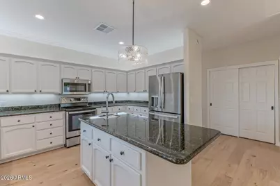 10125 E Caron Street, Scottsdale, AZ 85258 - Photo 12