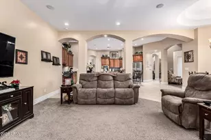 25612 S 185th Pl, Queen Creek, AZ 85142 - Photo 18