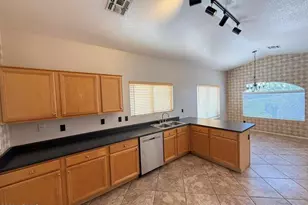 3518 W Charlotte Dr, Glendale, AZ 85310 - Photo 10