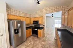 3518 W Charlotte Dr, Glendale, AZ 85310 - Photo 2