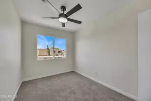 948 S Alma School Rd, Mesa, AZ 85210 - Photo 16