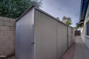 2014 E Magdalena Dr, Tempe, AZ 85283 - Photo 30