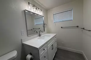 3305 E Helena Dr, Phoenix, AZ 85032 - Photo 20