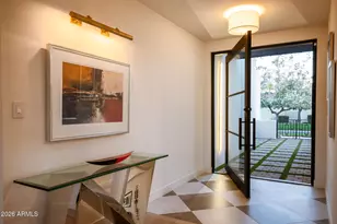 2737 E Arizona Biltmore Circle, Phoenix, AZ 85016 - Photo 4