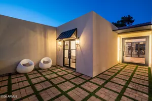 2737 E Arizona Biltmore Circle, Phoenix, AZ 85016 - Photo 4