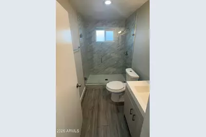 3027 N 37th Street #7, Phoenix, AZ 85018 - Photo 4