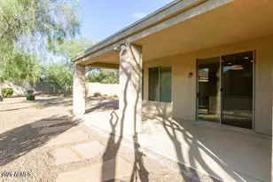2106 W Hemingway Ct, Phoenix, AZ 85086 - Photo 14