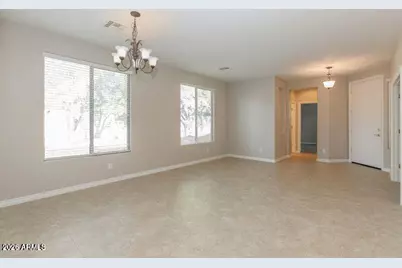 2106 W Hemingway Court, Phoenix, AZ 85086 - Photo 4