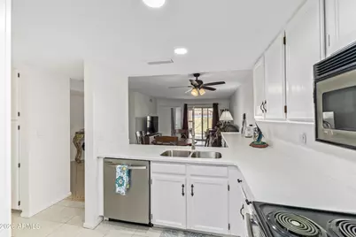 13029 S 44th Place, Phoenix, AZ 85044 - Photo 10