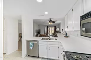 13029 S 44th Pl, Phoenix, AZ 85044 - Photo 10