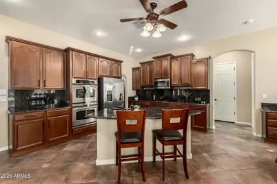 18121 W Las Cruces Drive, Goodyear, AZ 85338 - Photo 24