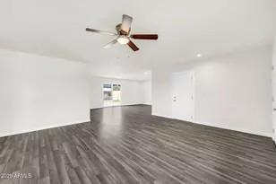 7742 W Fairmount Ave, Phoenix, AZ 85033 - Photo 14