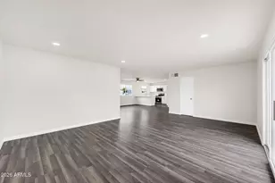 7742 W Fairmount Ave, Phoenix, AZ 85033 - Photo 12