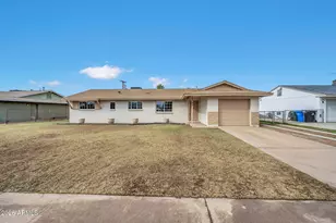 7742 W Fairmount Ave, Phoenix, AZ 85033 - Photo 2