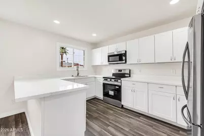 7742 W Fairmount Avenue, Phoenix, AZ 85033 - Photo 4