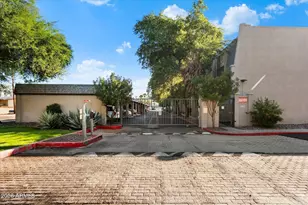 1004 E Osborn Rd, Phoenix, AZ 85014 - Photo 1