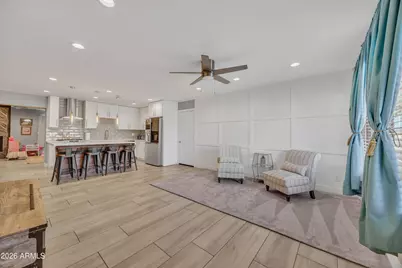 2115 W Morrow Drive, Phoenix, AZ 85027 - Photo 4