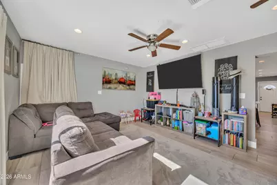 2115 W Morrow Drive, Phoenix, AZ 85027 - Photo 16