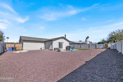 2115 W Morrow Drive, Phoenix, AZ 85027 - Photo 24