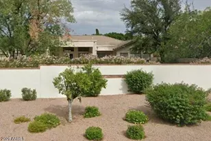 4149 N 49th Way, Phoenix, AZ 85018 - Photo 2