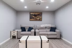 10023 W Shasta Dr, Sun City, AZ 85351 - Photo 18