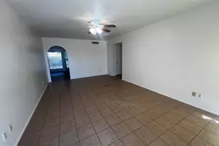 1550 W Knowles Ave, Mesa, AZ 85202 - Photo 2