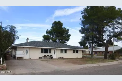 302 W Greenwich Road, Kearny, AZ 85137 - Photo 2