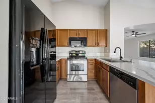 10614 W Crimson Ln, Avondale, AZ 85392 - Photo 14