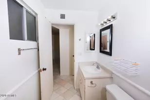 320 E Ellis Dr, Tempe, AZ 85282 - Photo 8