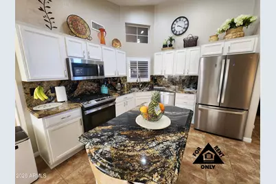 15548 W Catalina Drive, Goodyear, AZ 85395 - Photo 10