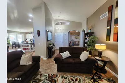 15548 W Catalina Drive, Goodyear, AZ 85395 - Photo 6