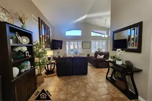 15548 W Catalina Dr, Goodyear, AZ 85395 - Photo 4