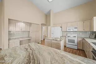 8462 W McRae Way, Peoria, AZ 85382 - Photo 18