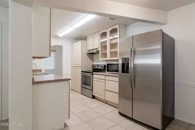 1335 E Broadway Road, Mesa, AZ 85204 - Photo 4