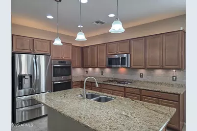 12168 W Overlin Lane, Avondale, AZ 85323 - Photo 10