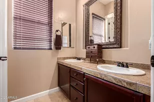 7939 E Stonecliff Cir, Mesa, AZ 85207 - Photo 32