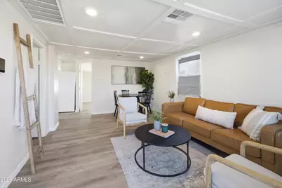 5521 W Northview Avenue, Glendale, AZ 85301 - Photo 2