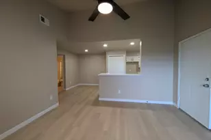 533 W Guadalupe Rd, Mesa, AZ 85210 - Photo 4