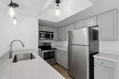 1720 E Thunderbird Road #2020, Phoenix, AZ 85022 - Photo 6