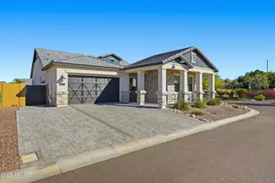 5934 E Redmont Dr, Mesa, AZ 85215 - Photo 1