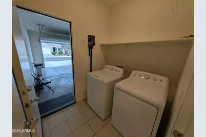 2769 E Fossil Ridge Road, Phoenix, AZ 85050 - Photo 14