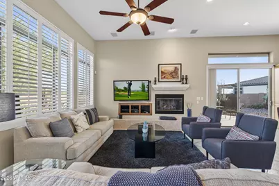 2201 W Hazelhurst Court, Anthem, AZ 85086 - Photo 10