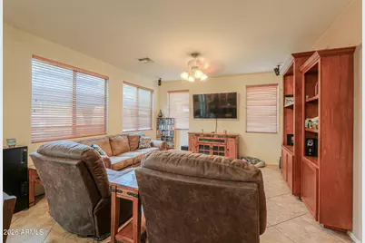 1538 E Nightingale Lane, Gilbert, AZ 85298 - Photo 18