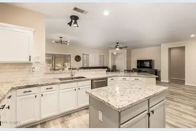 16779 W Desert Blossom Way, Surprise, AZ 85387 - Photo 20