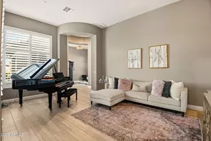 1529 W Laurel Greens Ct, Phoenix, AZ 85086 - Photo 4