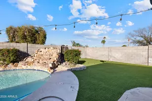 520 E Watson Dr, Tempe, AZ 85283 - Photo 22