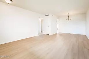 13820 N Silverbell Dr, Sun City, AZ 85351 - Photo 6