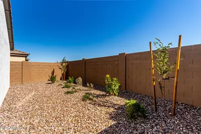 17589 N Del Mar Avenue, Maricopa, AZ 85138 - Photo 22