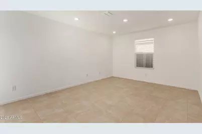 17589 N Del Mar Avenue, Maricopa, AZ 85138 - Photo 8