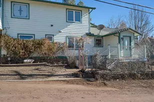 402 E Cherry Ave, Flagstaff, AZ 86001 - Photo 2